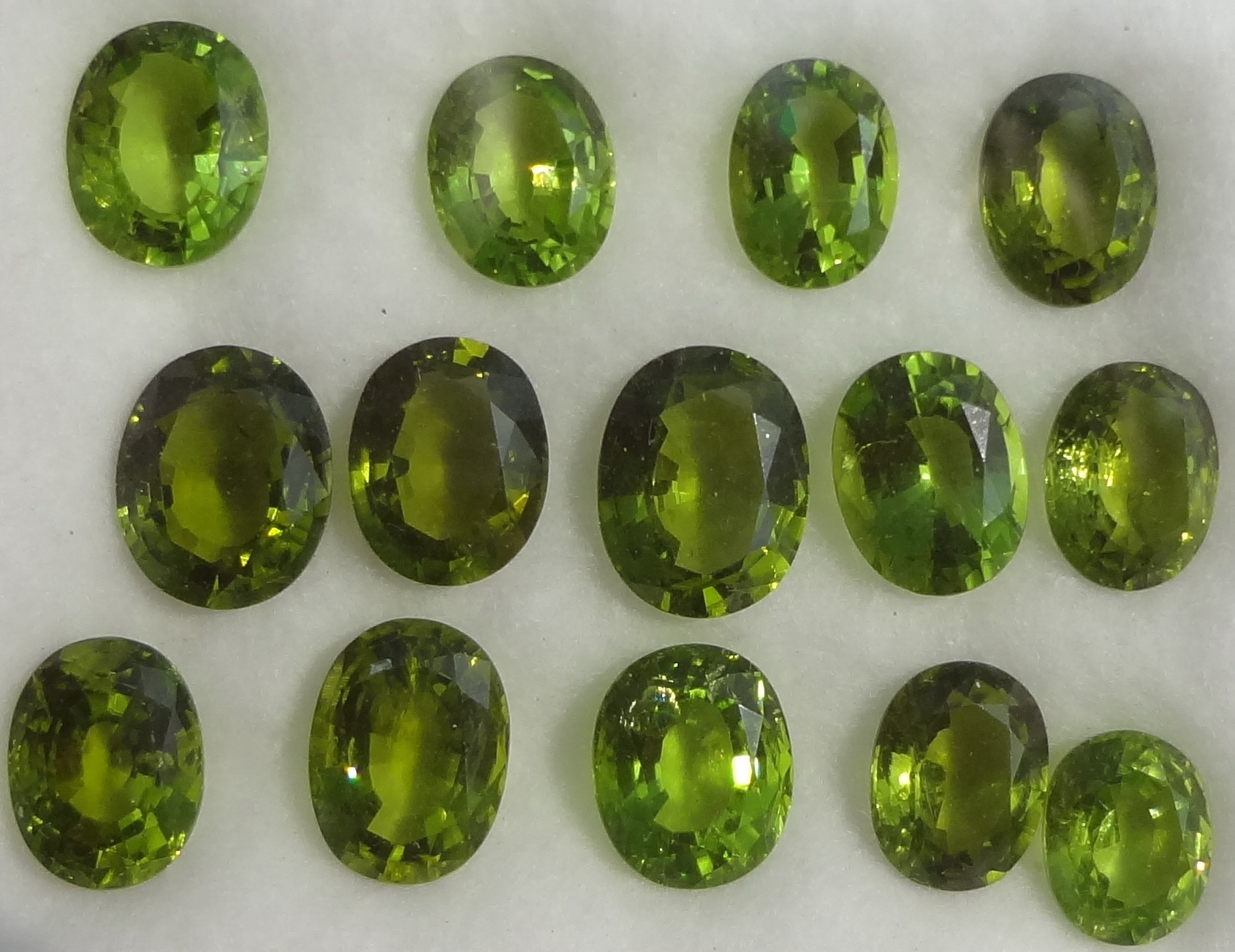 Peridot Cambodia 10$/ct