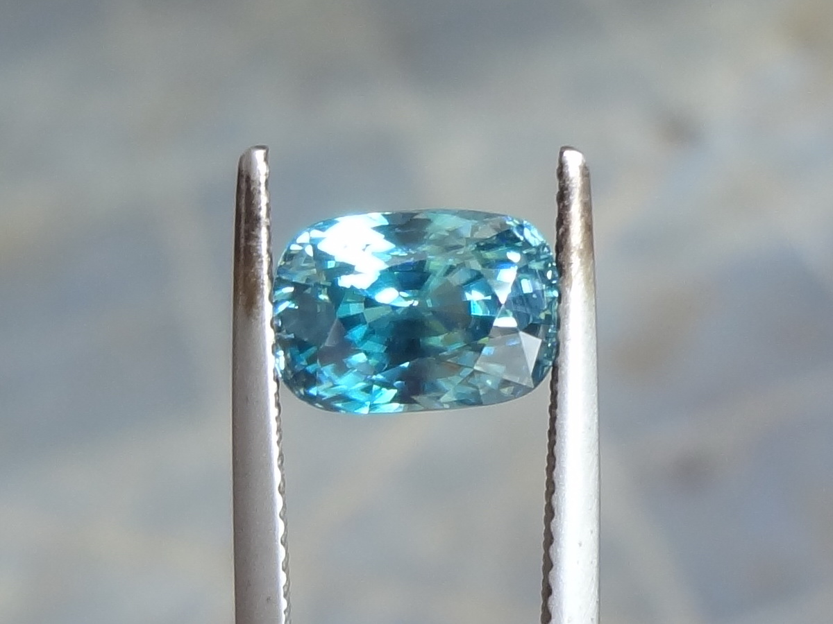 LargeBlueZirconSale