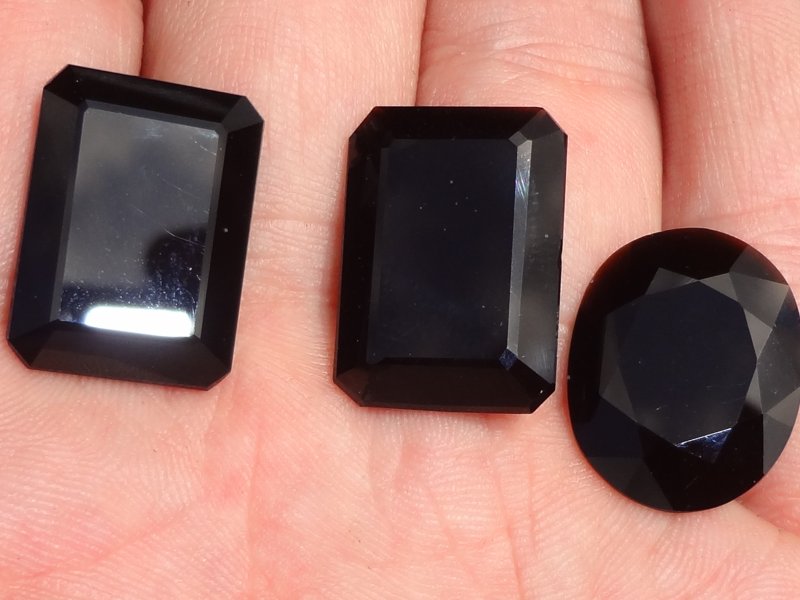 Black Onyx from Preah Vihear by the Carat