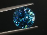 Wide blue Zircon,very clean and shiny, round cut 10mm+