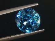 Wide blue Zircon,very clean and shiny, round cut 10mm+