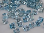 Natural Zircon lot for sale, calibrated 4 to 7 Carats. 