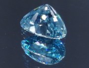 Beautiful color grade B large blue zircon drop/pear for high quality pendant from Cambodia