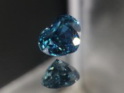 Grade A best color heart shaped blue zircon loose gemstone to buy for engagement jewelry. 