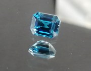 grade-a-top-best-quality-blue-zircon-precision-cut-05