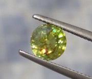 green-sphene-pair-22