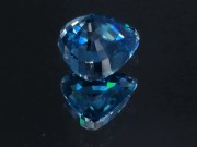 Exquisite and premium gemstone, top grade A large  9ct- blue Zircon pear to trillion shaped for Pendant. 