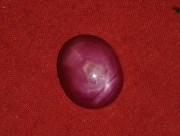 Quality red star Ruby cabochon of 13 carats for sale. 