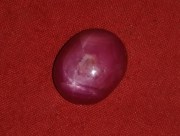 Quality red star Ruby cabochon of 13 carats for sale. 