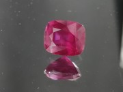 Cheap and discounted rhodolite garnet colorfule 5ct silky gemstone